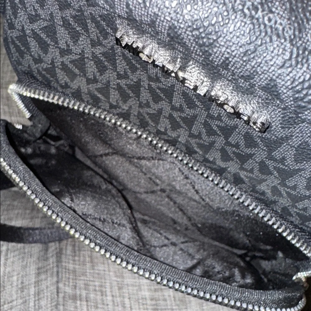 Michael Kors Backpack Erin Signature Backpack - Picture 14 of 17